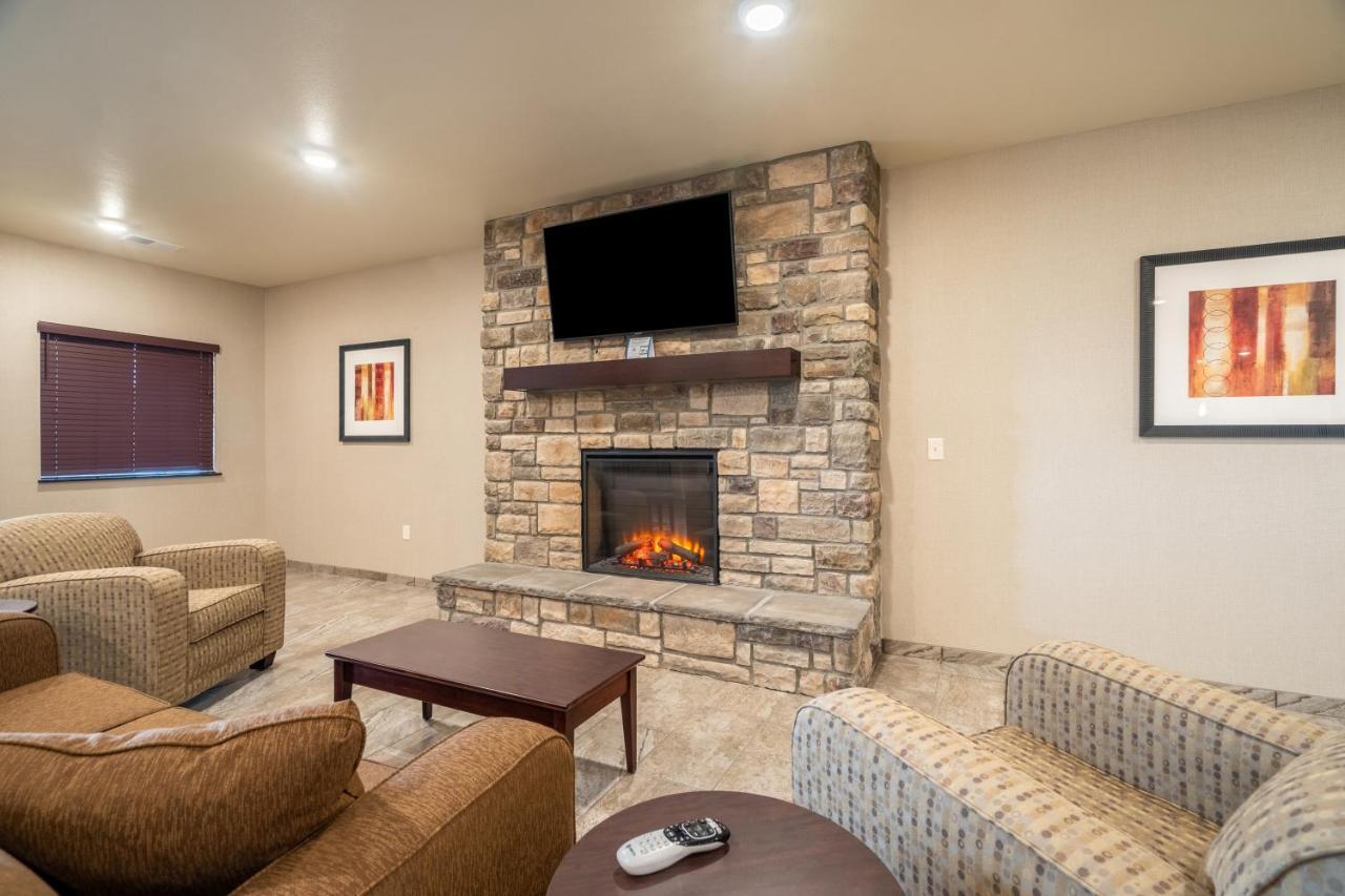 Comfort Inn & Suites Morgan - South Ogden Esterno foto